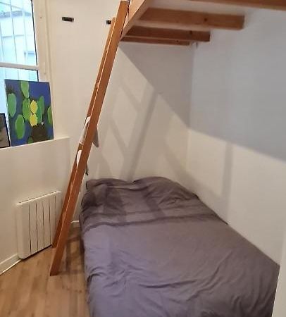 Cosy Studio In Montmartre Paris Bagian luar foto